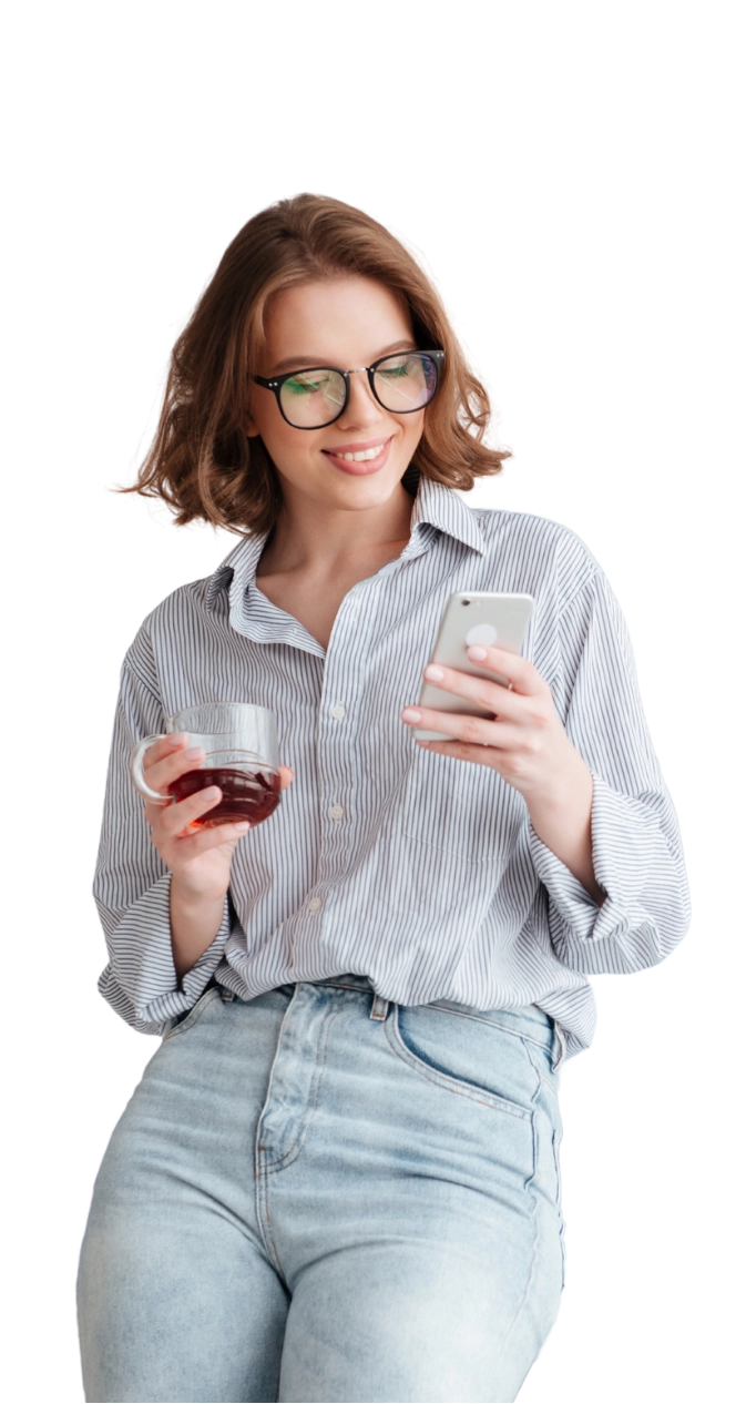 A working women representing our brand with a cup of tea.